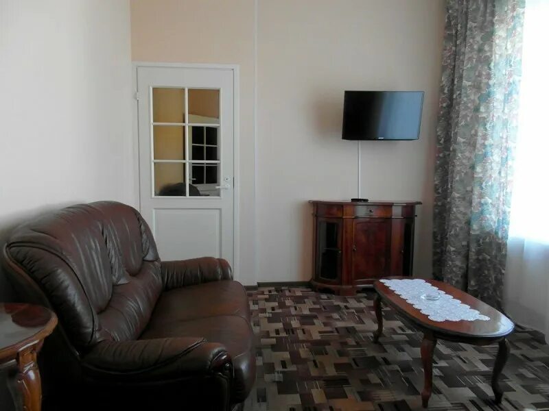 гостиницы кемерово. мартемьянова 85 кемерово аэродром. звезда кузбасса отель в кемерово. кузбасс 3 гостиница. гостиница кемерово кемерово.