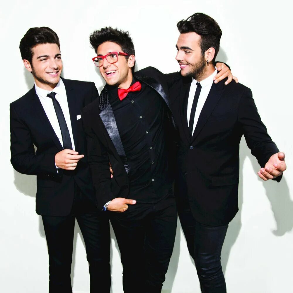 Группа il volo. Трио il volo. группа ил воло италия. группа il volo 2025. группа il volo 2025.