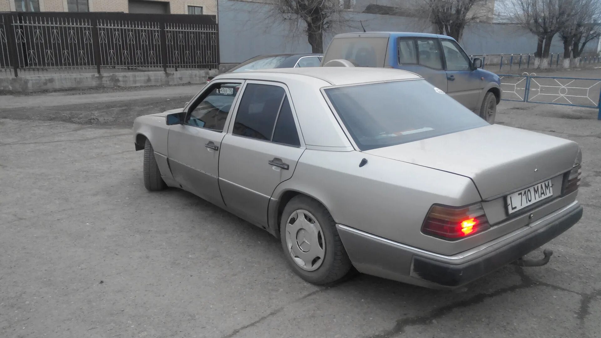 Дизеля w124. Мерседес 124 2.5 дизель. w124 diesel. мерседес 124 дизель. мерседес w124 2 5 дизель.