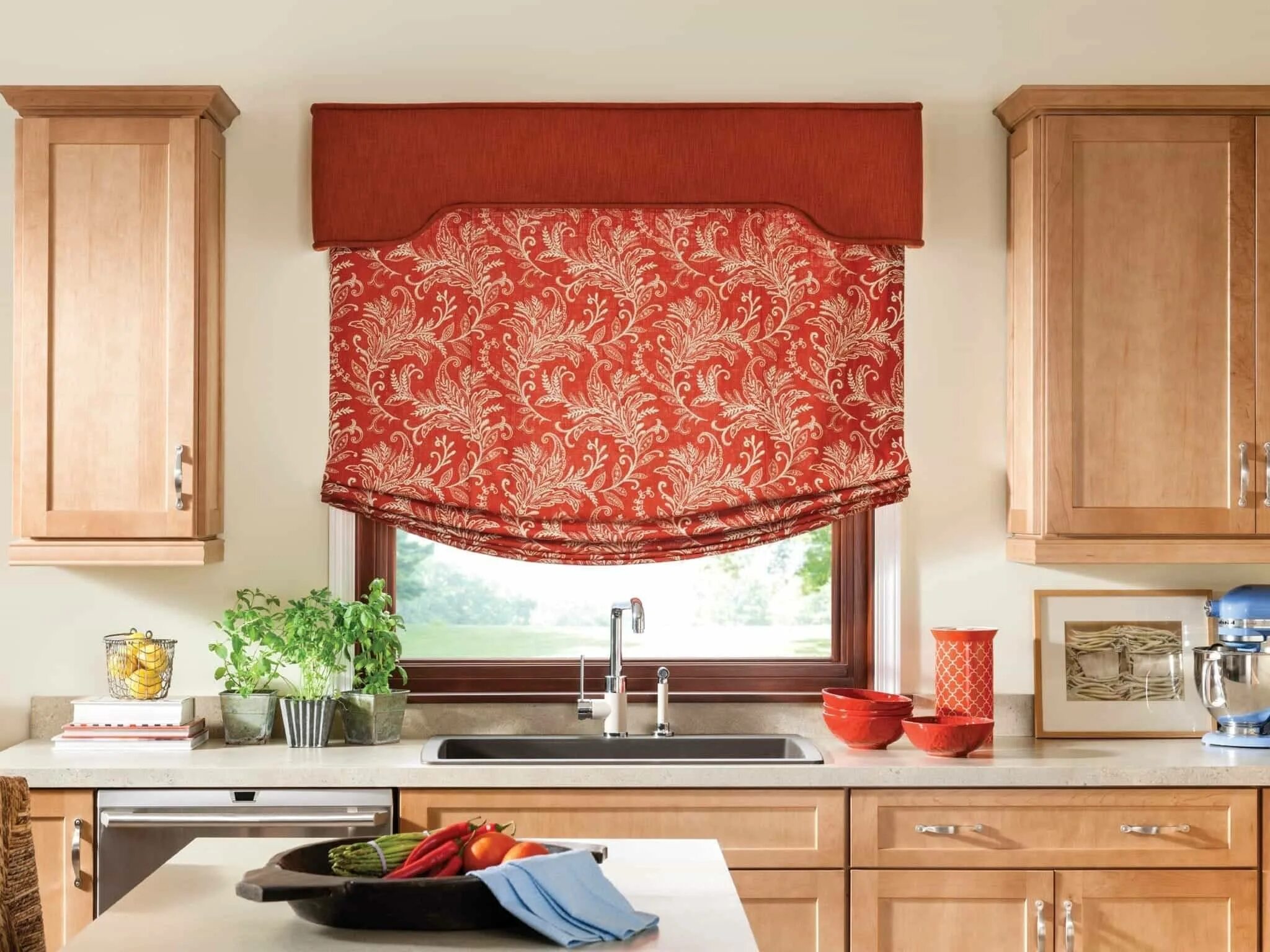 Curtain s. Roman Shade римские шторы. Римская штора на кухню 160х160. Римские шторы Валанс. Занавеска для кухни.