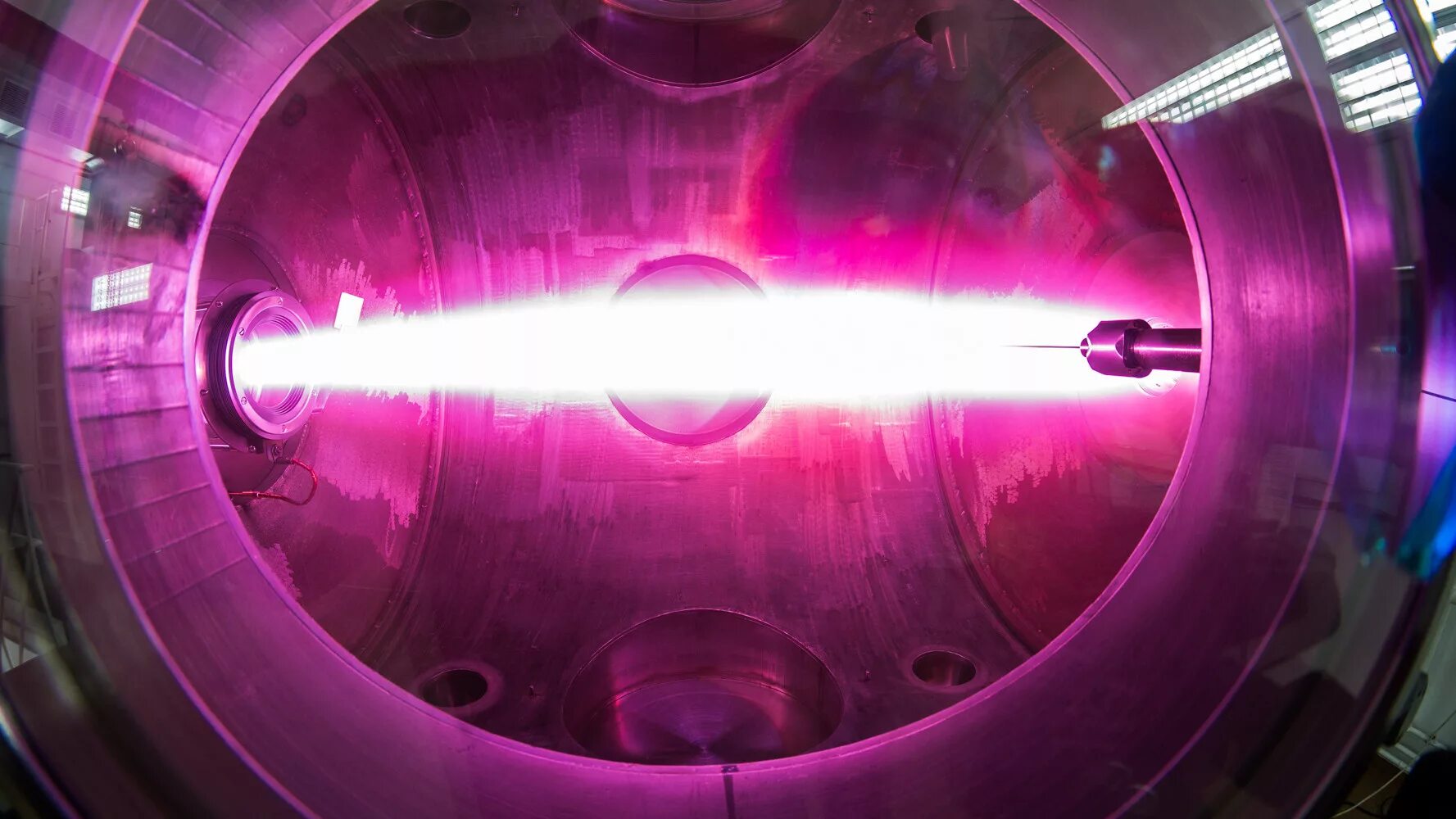 Синтез ядерной энергии. Токамак плазма. Управляемый термоядерный Синтез токамак. Плазма термоядерного синтеза. Плазма в термоядерном реакторе.