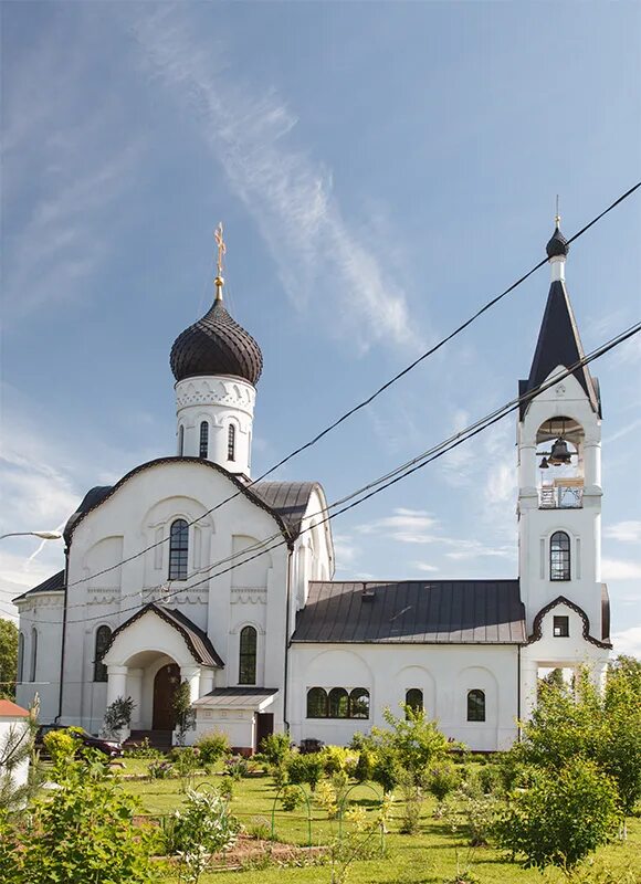Толстопальцево деревня церковь. Храм воскресения христова в толстопальцево. Дмитрий кузьмичев храм толстопальцево. Толстопальцево храм воскресения. Толстопальцево храм воскресения.