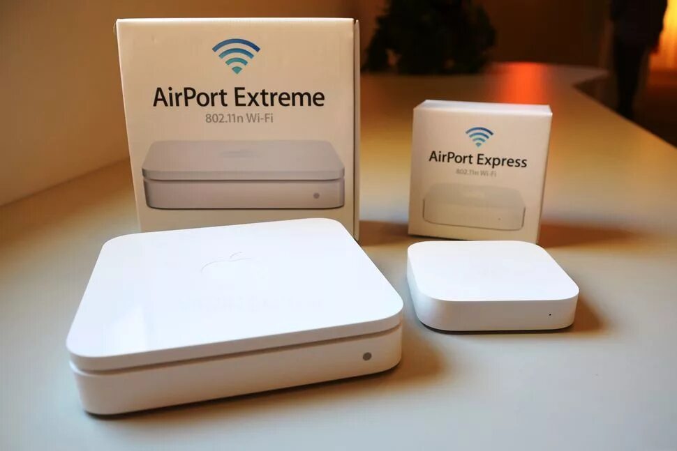 Express router. Wi-fi роутер apple airport express. маршрутизатор apple airport extreme. airport express 802.11n (2-го поколения). apple express роутер airport 1tb.