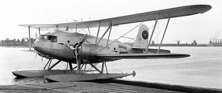 The Curtiss-Kirkham Model 18T Triplane for a short time th. Flickr