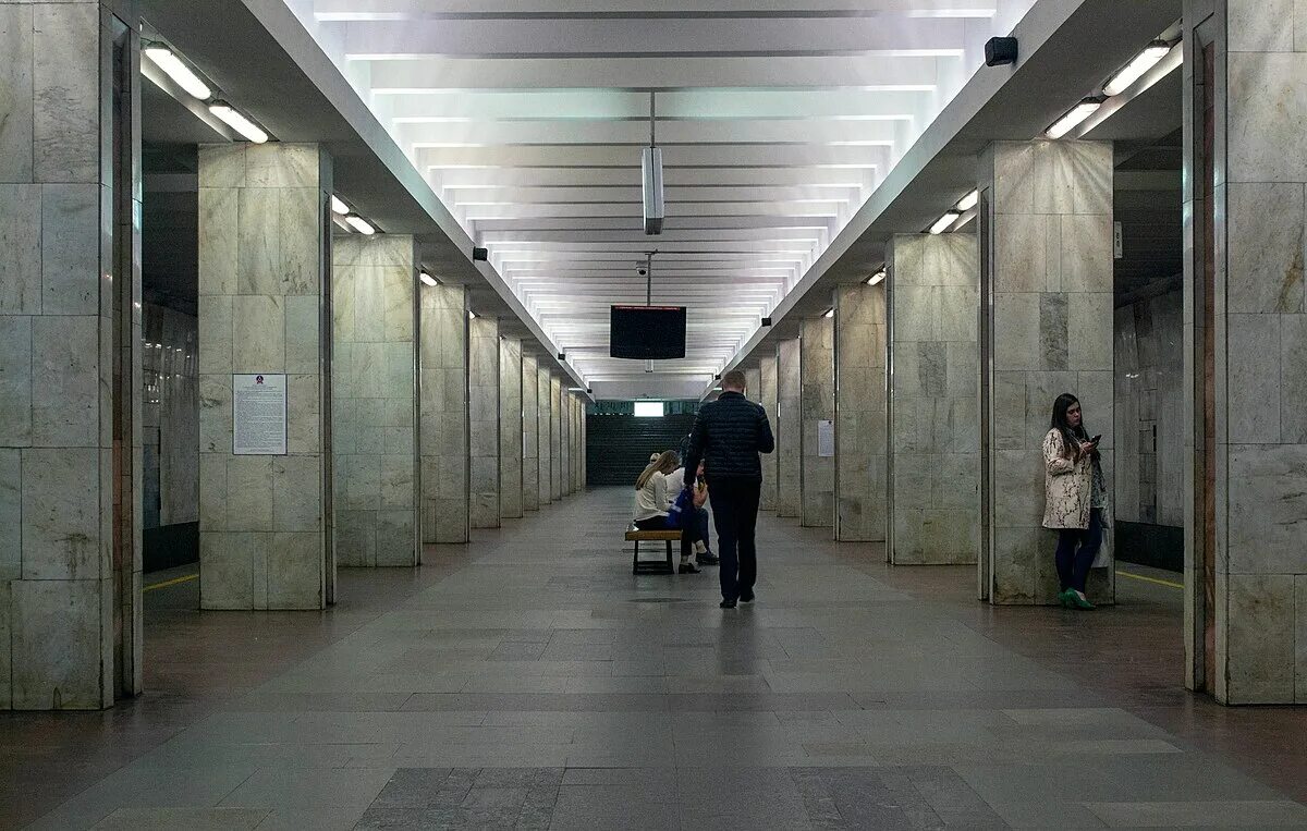 Автозаводская (станция метро, нижний новгород). Станция пролетарская нижний. Станция двигатель революции нижний новгород. Пролетарская (станция метро, нижний новгород). Нижегородский метрополитен двигатель революции.
