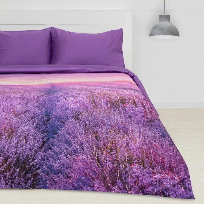 Постельное лаванда. С постельным бельем фиолетовый. Постельное бельё милано сатин. Lavanda постельное белье. Постельное лавендер сатин премиум.