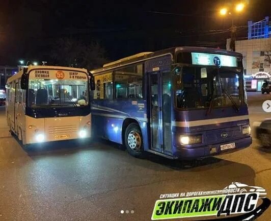 Автобус 2 Владивосток.