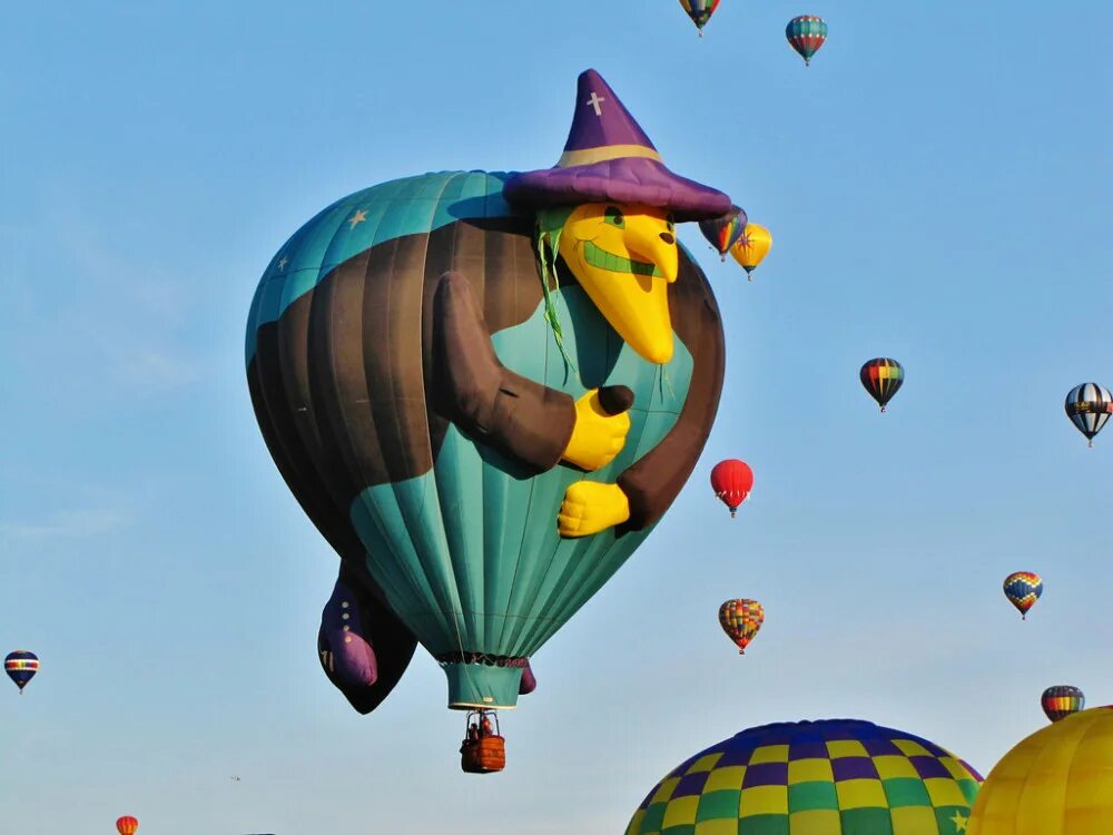 смешной воздушный шар. воздушный шар. веселые воздушные шары. смешной воздушный шар. необычные воздушные шары.