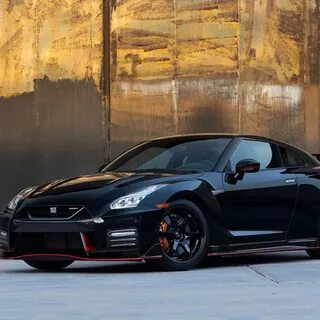 Nissan черный
