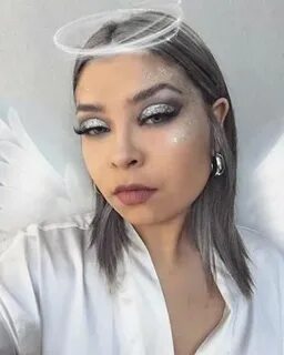 Angel make up