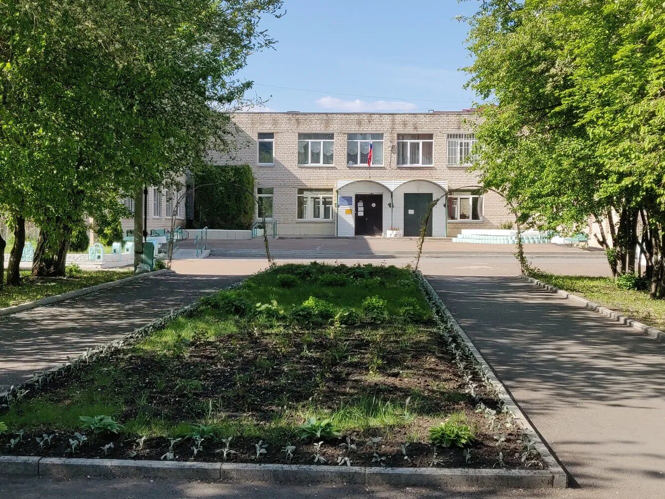 Магнитогорск интернат 3 магнитогорск школа. Интернат магнитогорск. Школа интернат магнитогорск тевосяна 6. Санаторная школа интернат 2 магнитогорск. Школа интернат 3 магнитогорск.