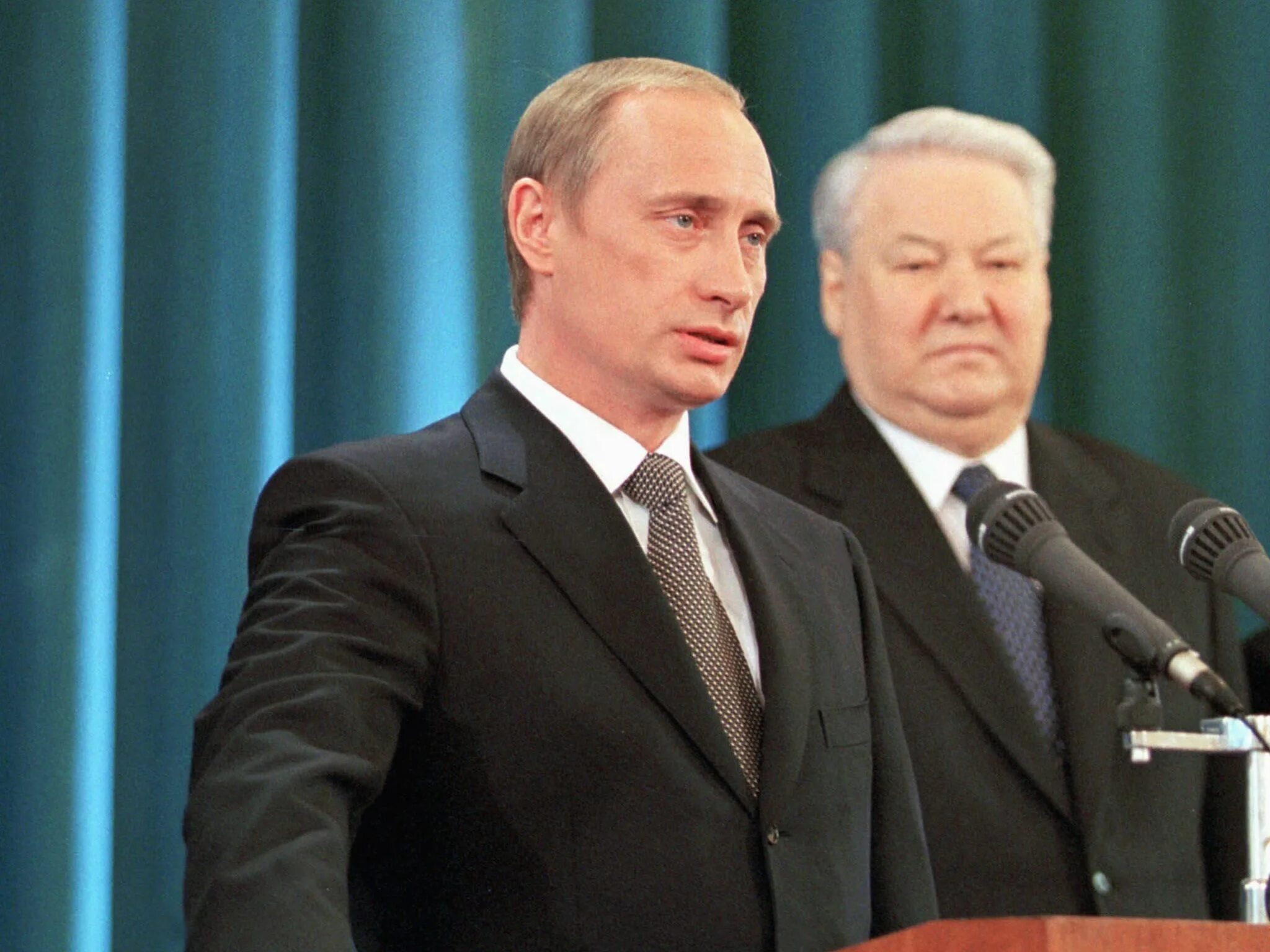 В 2000 году президентом российской. Инаугурация Владимира Путина (2000).