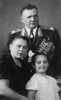 Маршал семейный