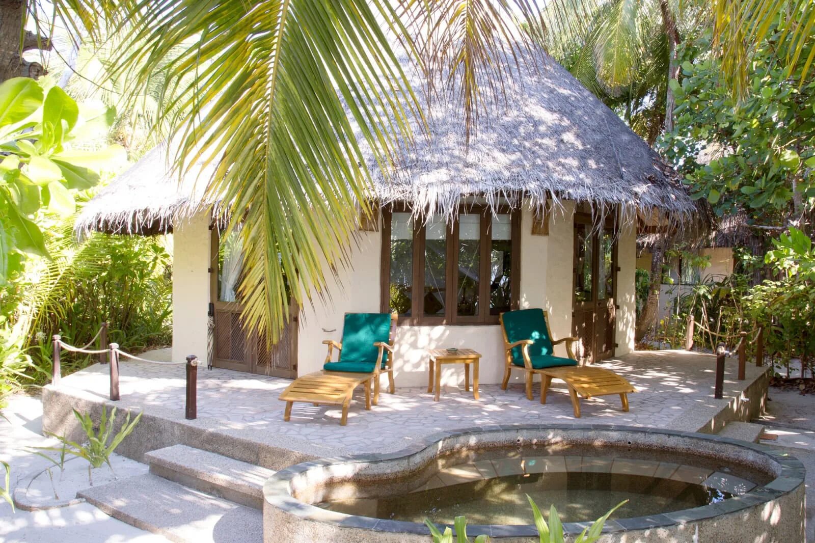 Coco мальдивы. Coco palm dhuni kolhu. coco palm dhuni kolhu баа атолл (baa atoll). coco palm dhuni kolhu maldives 5. coco palm dhuni kolhu beach villa.