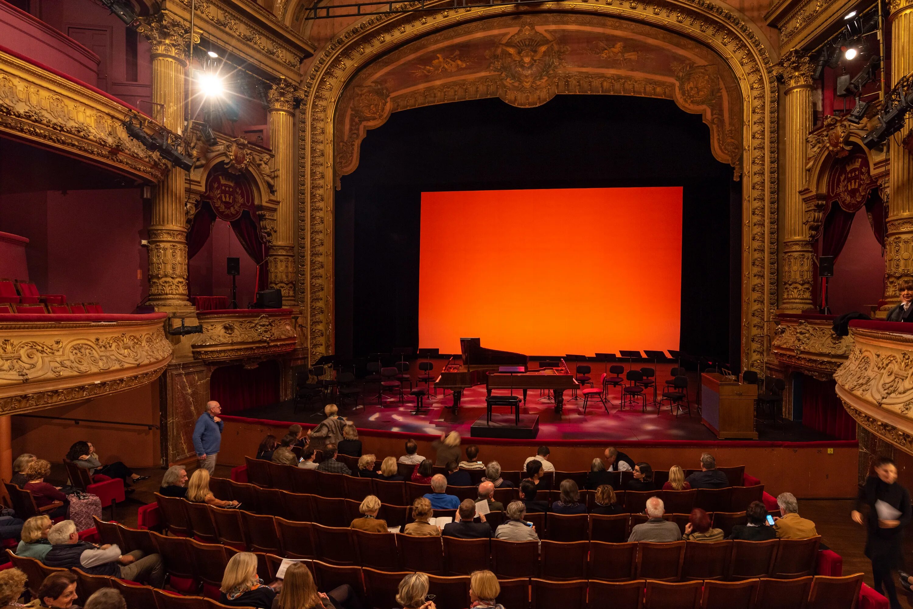 Р тетр. Parterre Theatre. Grand Theatre, Clapham. Театральный тур. Видео экскурсия в театр.