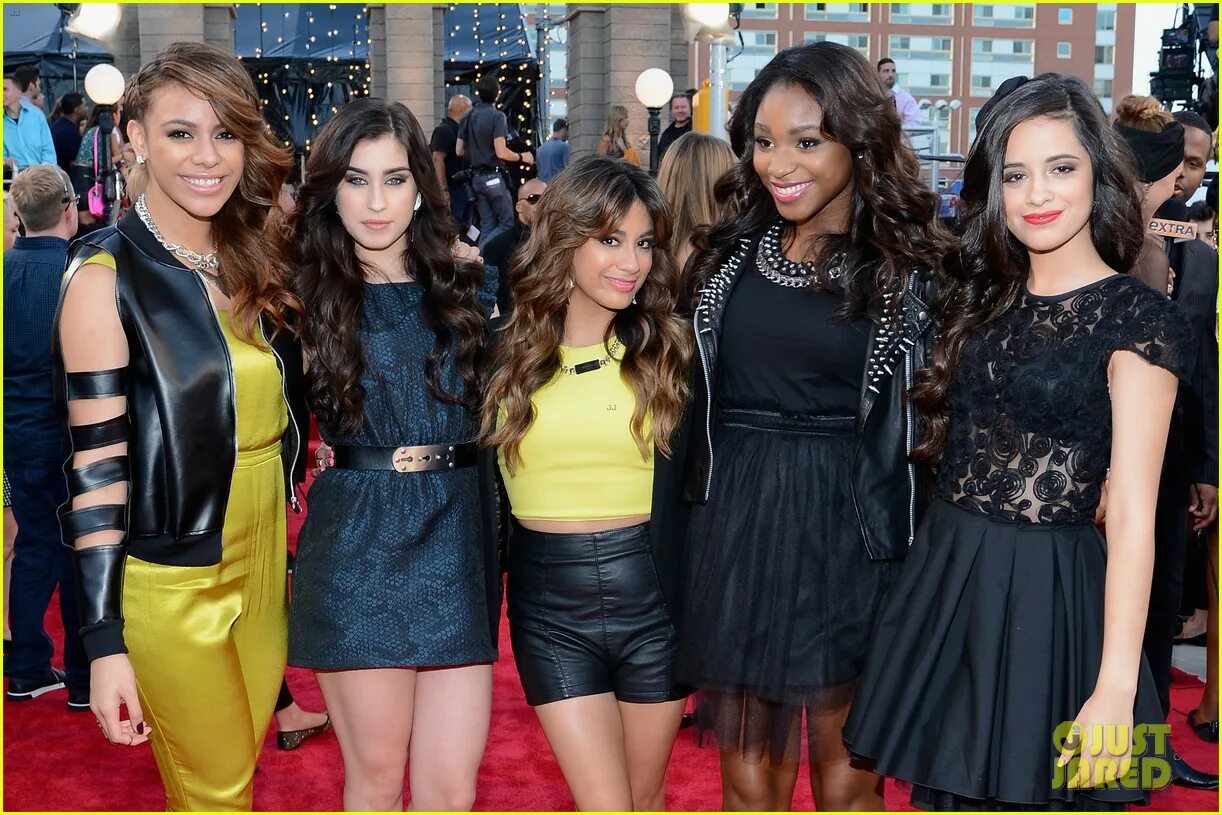 Fifth на русском. Fifth Harmony. Fifth Harmony 2013. Fifth Harmony 18.