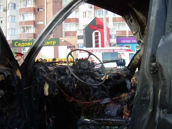 Уролог сгорел. Авария в Перми сгорели заживо 10.05.2009. SSANGYONG Rexton Пермь 2009 авария.