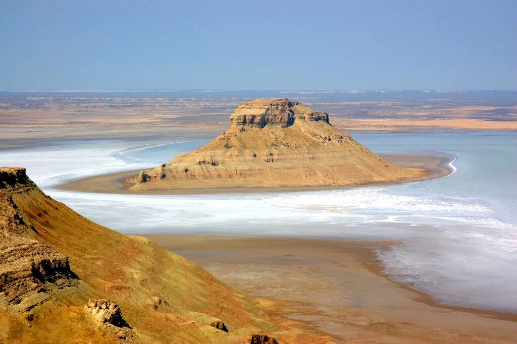 Ustyurt Plateau travel photo  image gallery: Kazakhstan Mangystau
