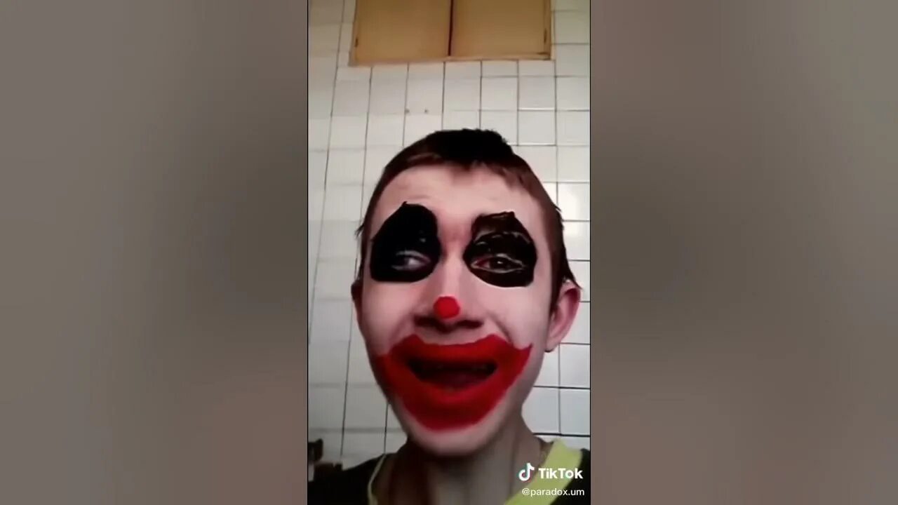 Всем привет с вами я джокер виктор дудка. Джокер дудка. Видео всем привет с вами я джокер. Джокер дудка. Джокер виктор дудка кот.