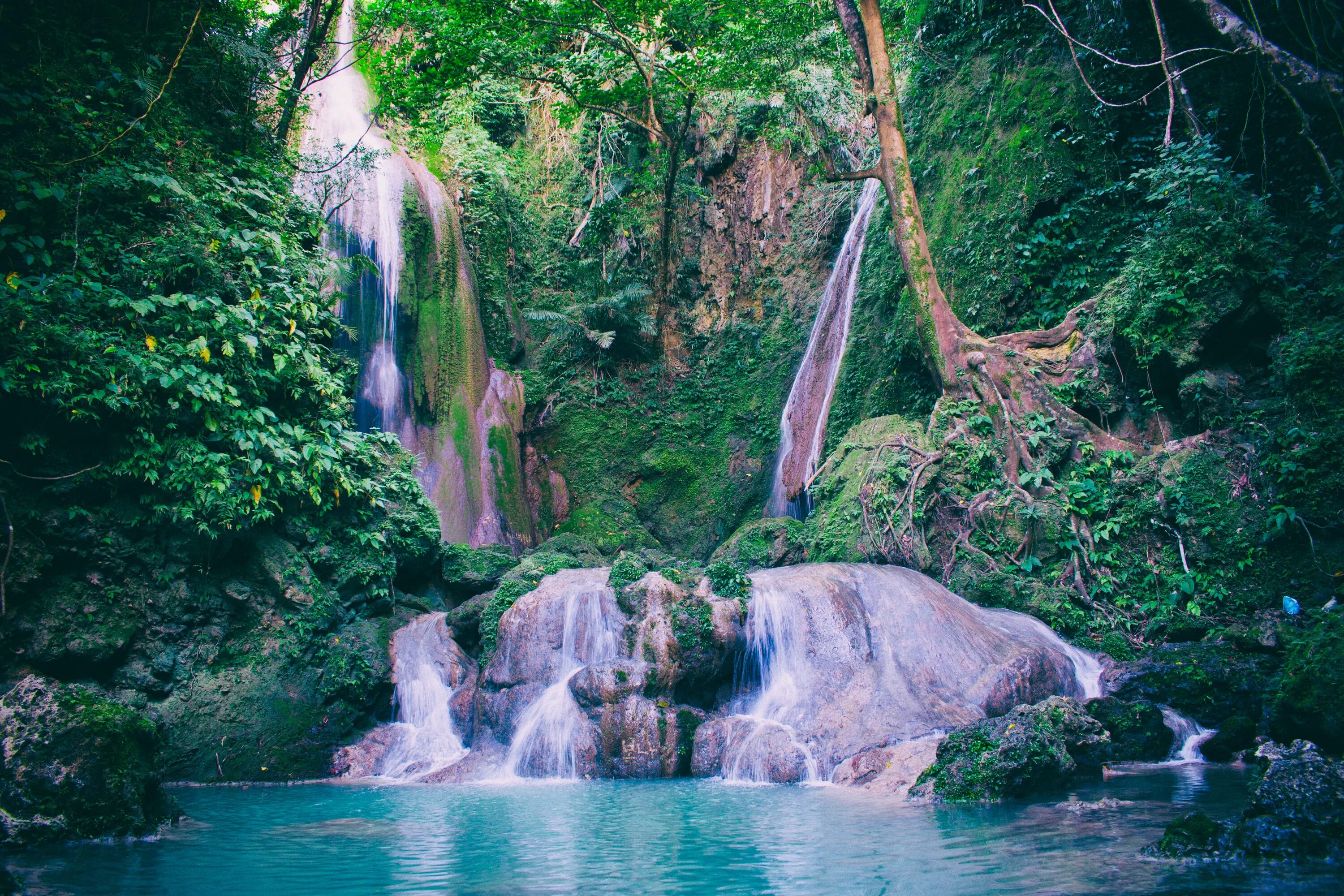 Водопад Итикира. Расслабляющие звуки природы. Зеленый лес водопад озеро горы. Обои на ватсап природа. La natural