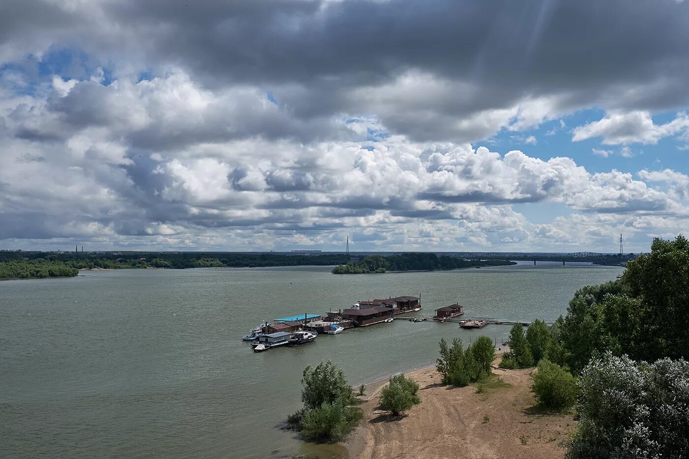 Река Обь Барнаул. Челябинск река Обь. Пристань на реке Обь. Река Обь 3.