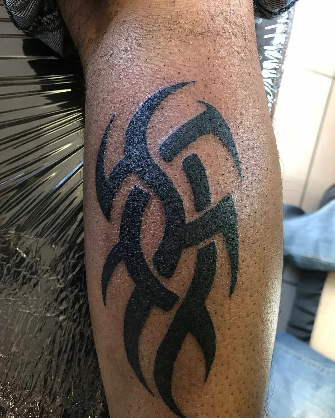 Значение мужских татуировок на руке. Пентакль соломона тату. Кельтский крест тату. Значение мужских татуировок на руке. Татуировки.