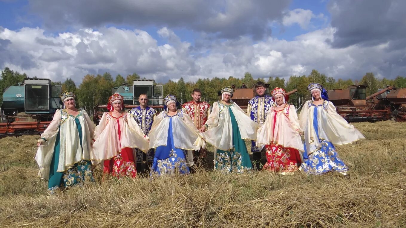 Завьялово население. Новый Майзас Кыштовский район. Село Кыштовка Новосибирской области. Село Кыштовка Кыштовский район Новосибирская область. Село Завьялово Новосибирская область Тогучинский район.