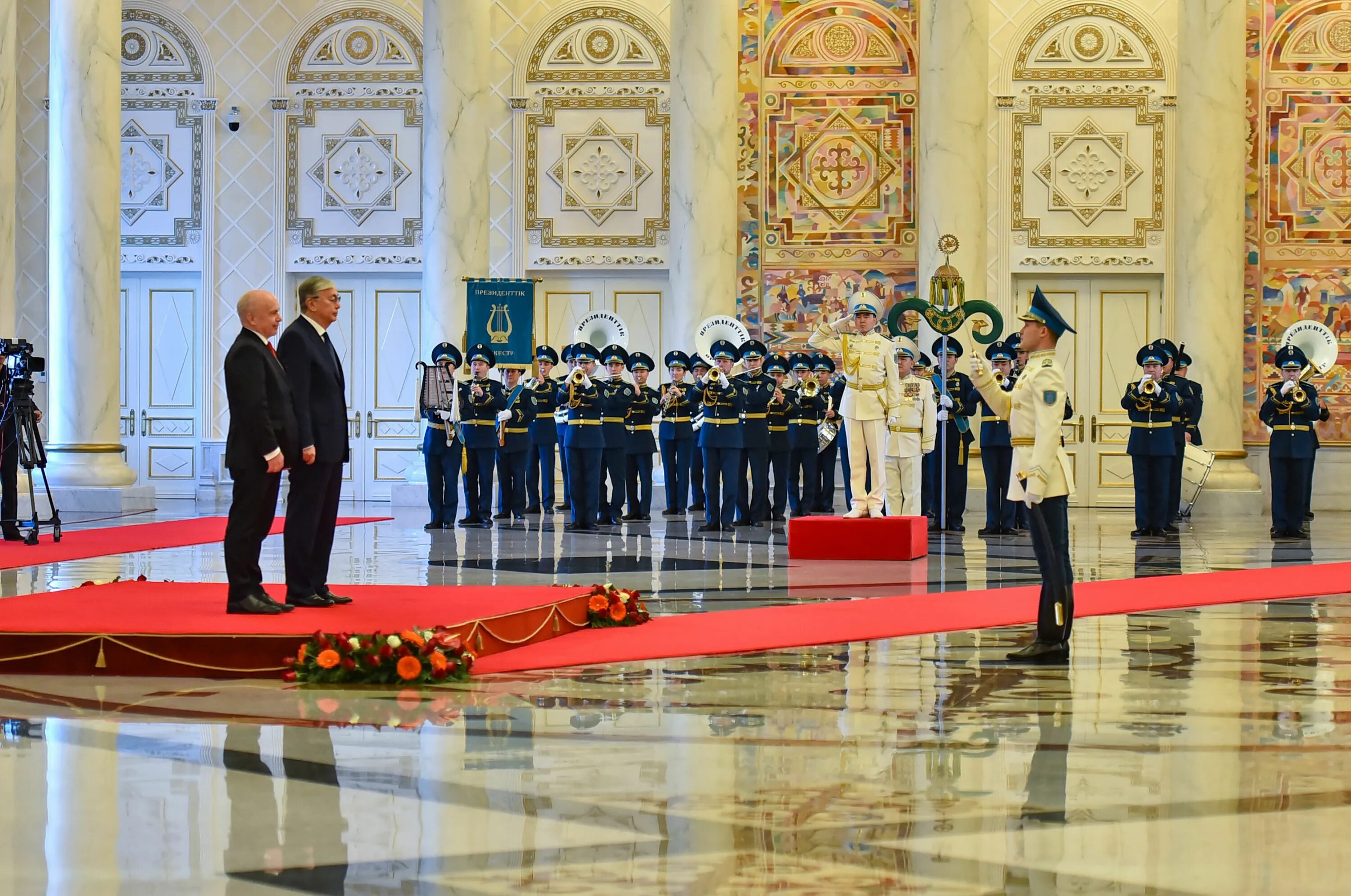 Президентско республиканская. Гвардия президента Казахстана. Республиканская гвардия Казахстана. День республиканской гвардии Казахстана. Президентские гвардейцы.