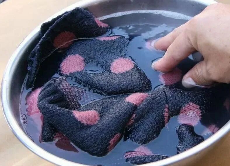 Как растянуть шерстяную вещь после стирки