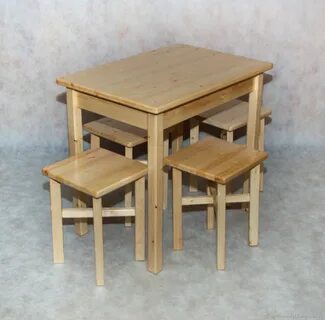 Стол из массива сосны