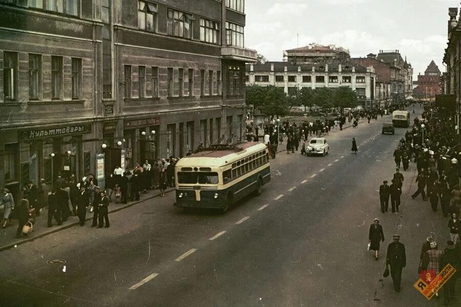 Улица горького 80. Улица Свердлова город Горький. Ул Свердлова в г. горьком. Город Горький улица Горького. Город Горький 1960 год.