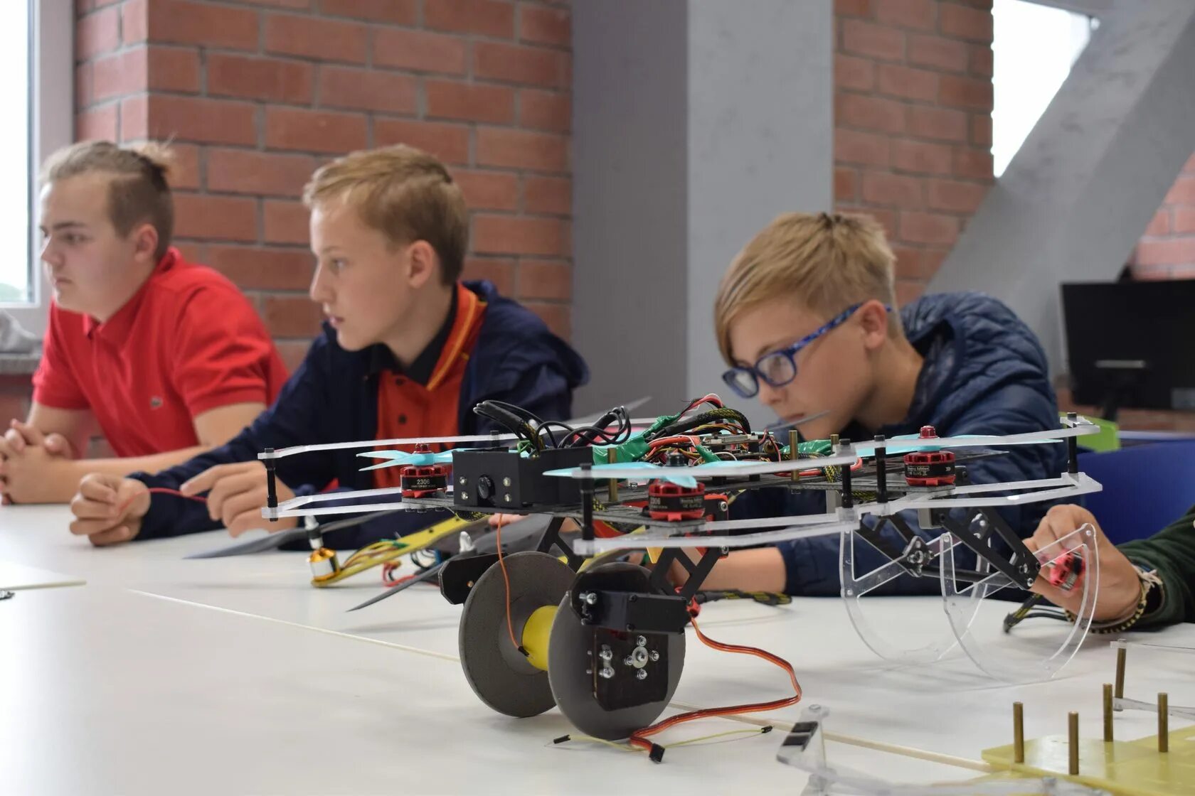 Квадрокоптер для соревнований. 2. Беспилотная робототехника. Олимпиада робототехника. Авиароботех 2021.