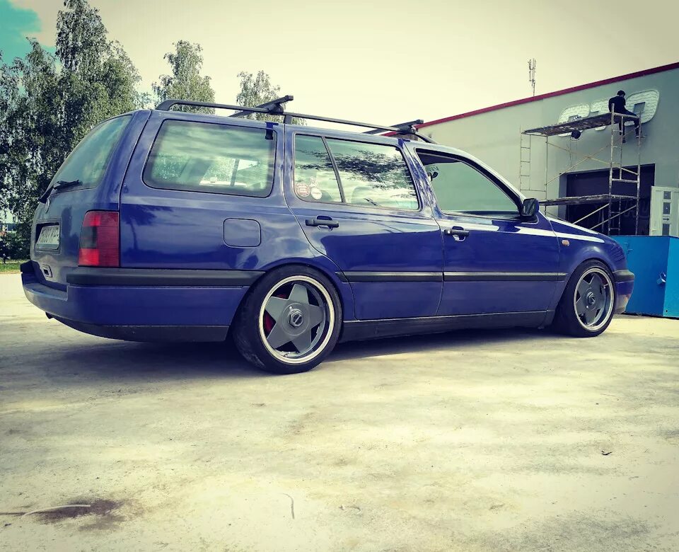 Какие диски на пассат б3. Volkswagen passat b3 borbet a. golf 3 borbet. пассат б3 универсал. passat b4 borbet t.