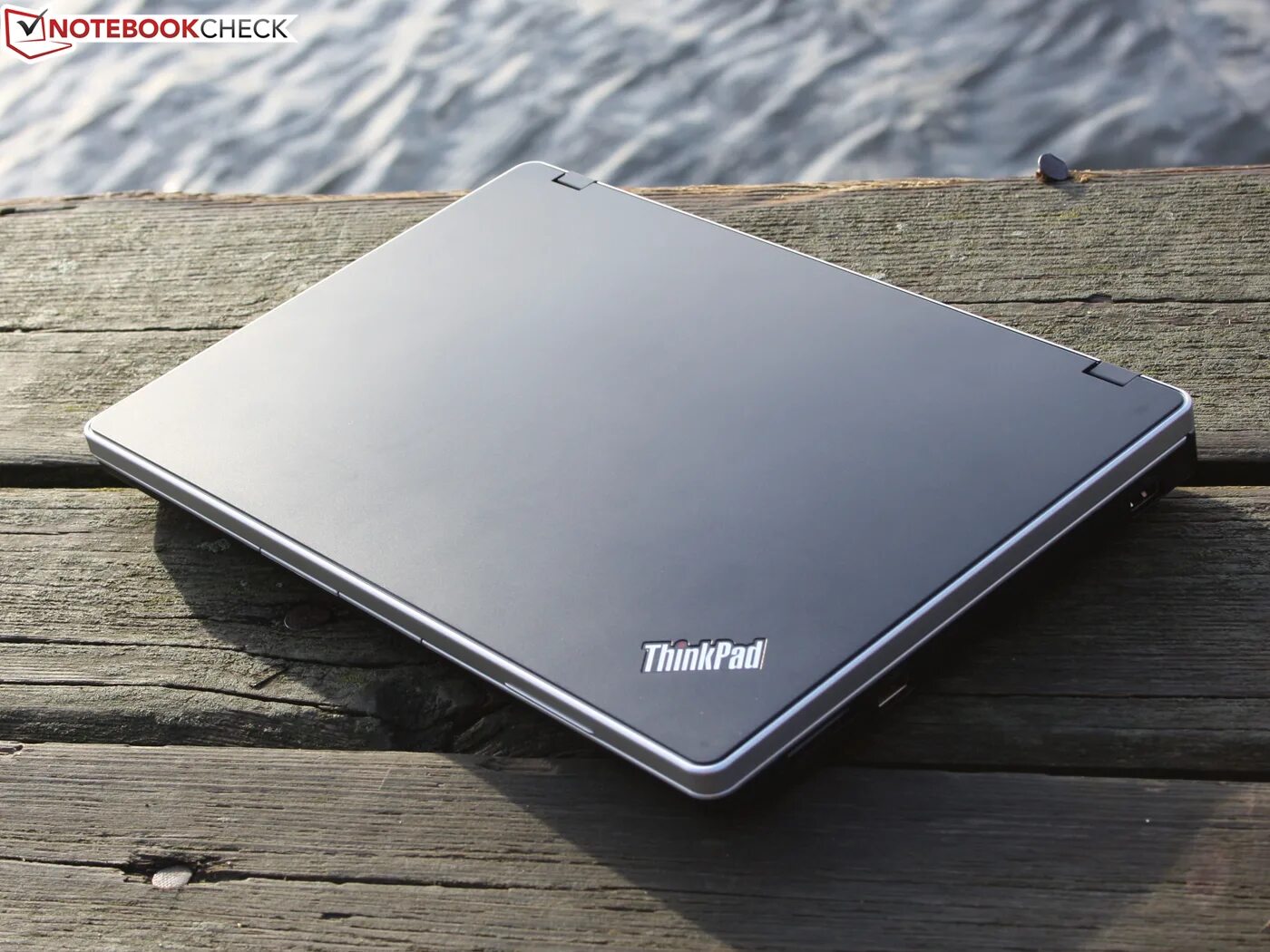 Our edge. Lenovo thinkpad edge 11. thinkpad edge 11. твинк пад ноутбук. леново твинк пад е490.