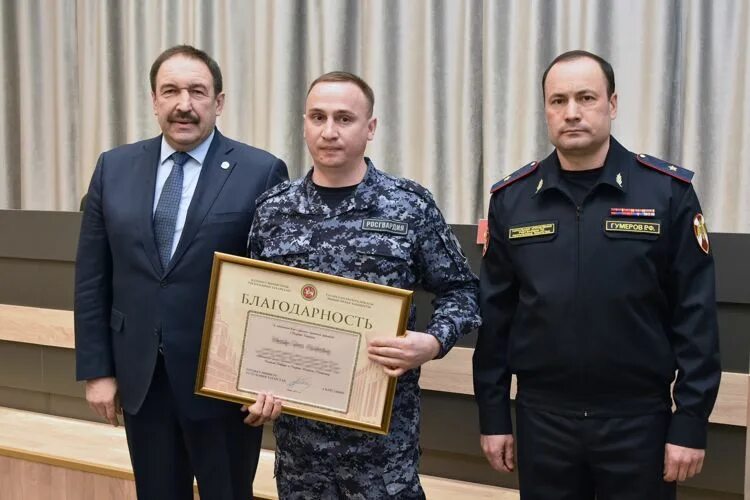 Росгвардия татарстан. Уво по республике татарстан. управление росгвардии по республике по республики татарстан. глава росгвардии татарстана. управление росгвардии по республике башкортостан чернов.