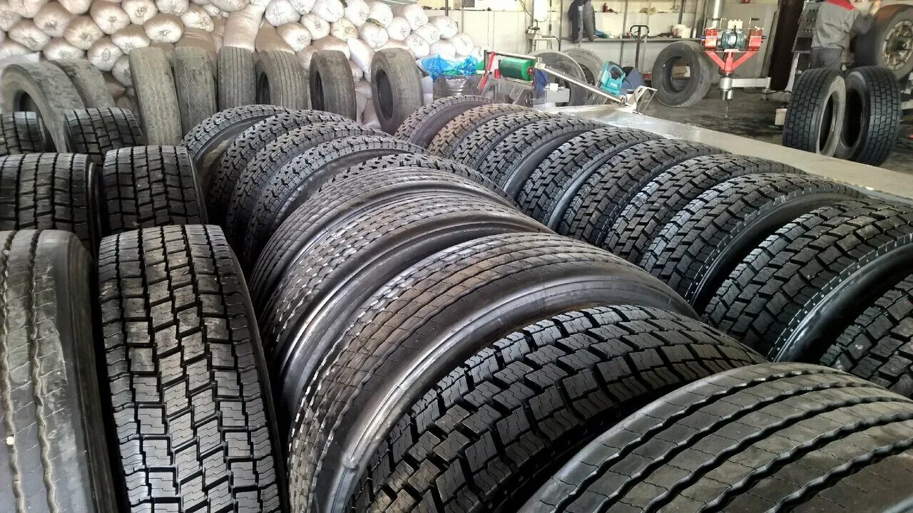 Склад шин. 385/65r22. Barum bd200r 315/80 r22,5 156/150l. Грузовые шины кемерово. Грузовые шины кемерово.