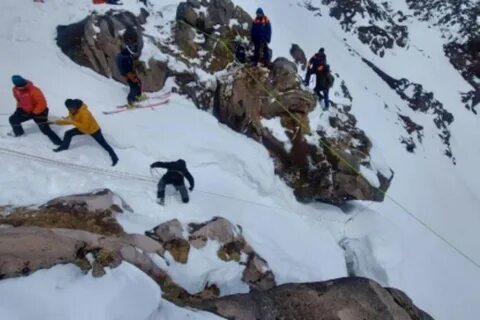 Гибель альпинистов при восхождении на эльбрус