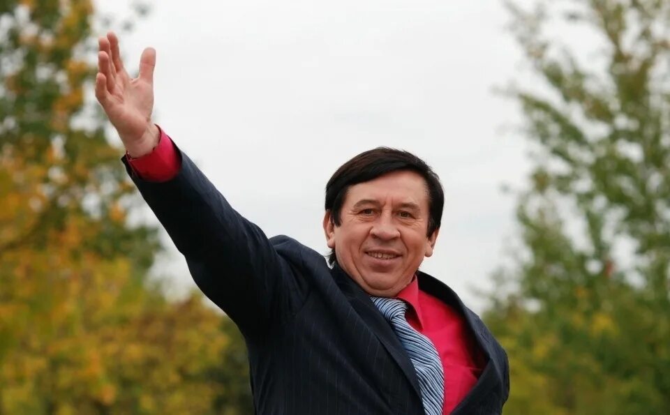 Владимиром сергеевичем пермяковым. Ммм реклама 90-х леня голубков. Ммм реклама 90-х леня голубков. Леню голубкова. Леня голубков 1994.