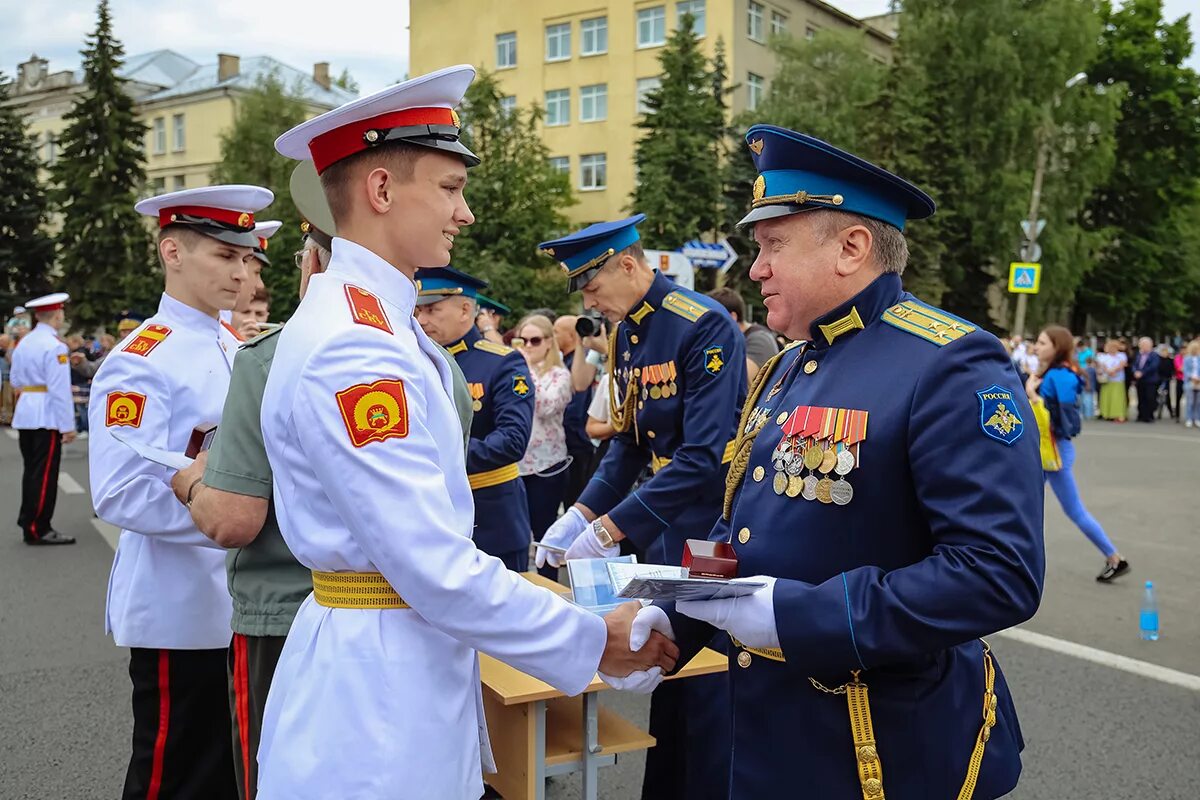 Тверское СВУ. Тверское военное училище космической обороны. Выпуск Тверского Суворовского. 50 Выпуск Тверского Суворовского военного училища. Сву выпуск