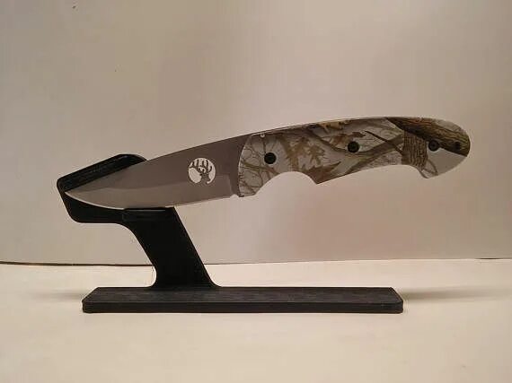 Подставка под ножей книф. Стенд Knife Stand Knife. Стенд НАЙФ стенд НАЙФ. Подставка для ножей для витрины.