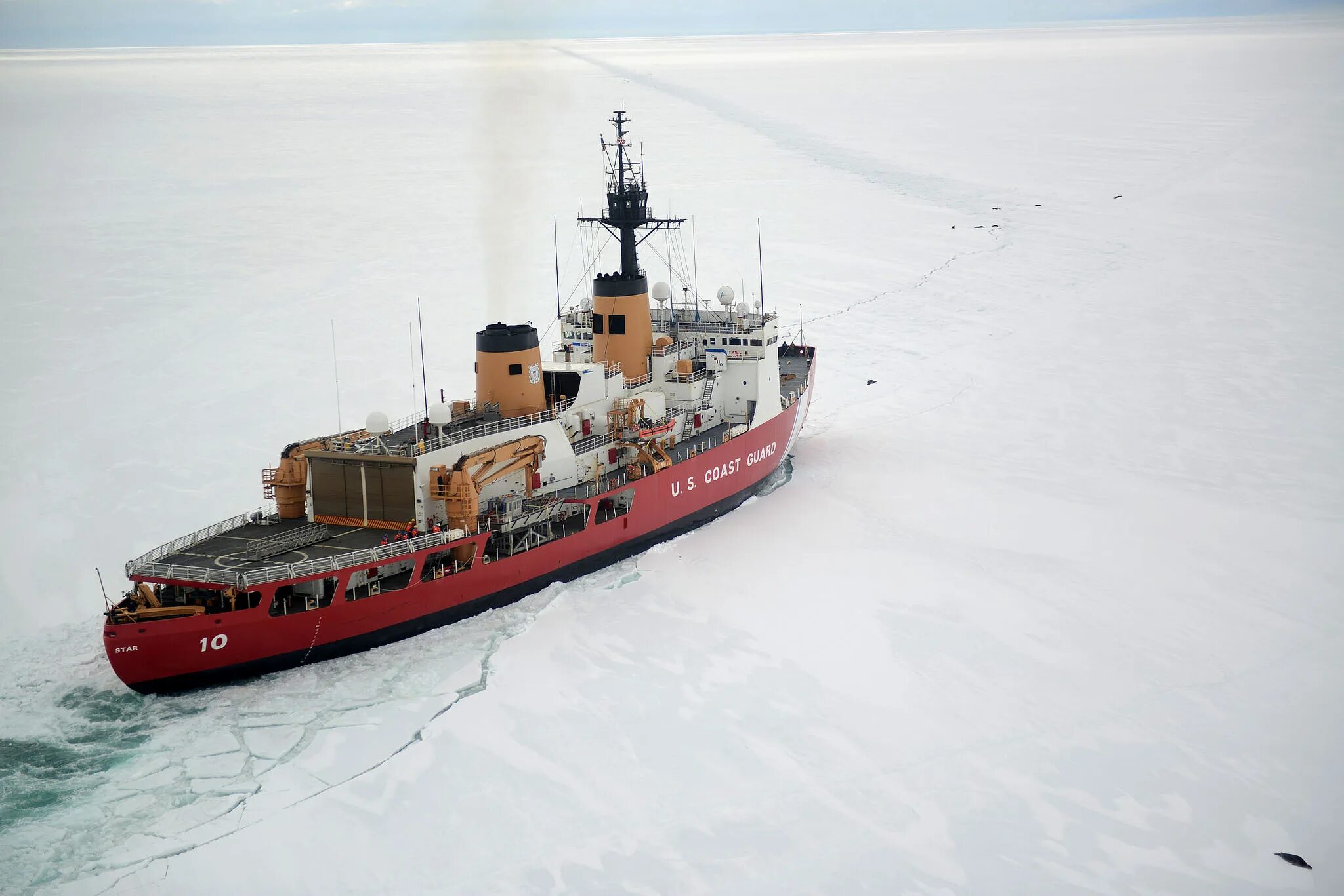 Полар Стар ледокол. USCGC Polar Star. USCGC Polar Sea. Американский ледокол Polar Star.