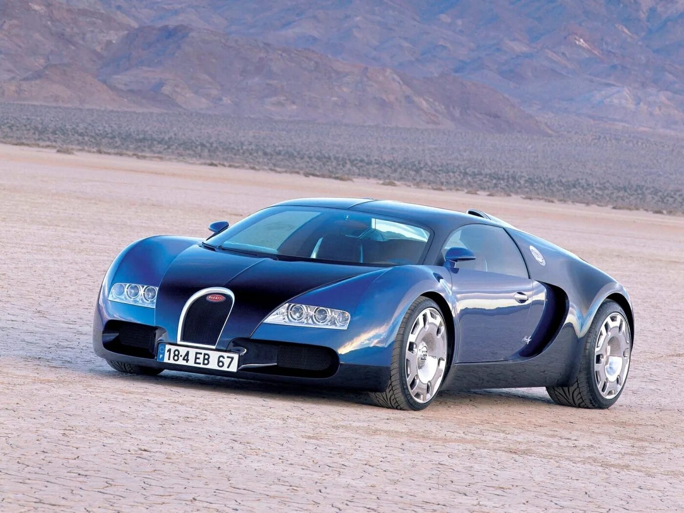 Картинка bugatti. Bugatti Veyron 1999. Бугатти Бугатти Вейрон. Бугатти Вейрон 18.