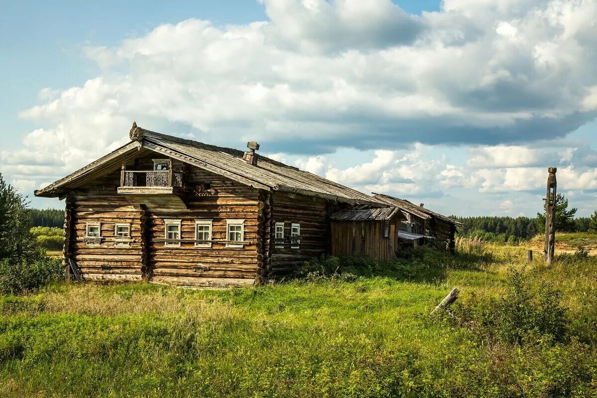 North village. Заброшенные деревни севера России. Северная деревня. Заброшенные деревни Сибири. Вымирающие деревни России.