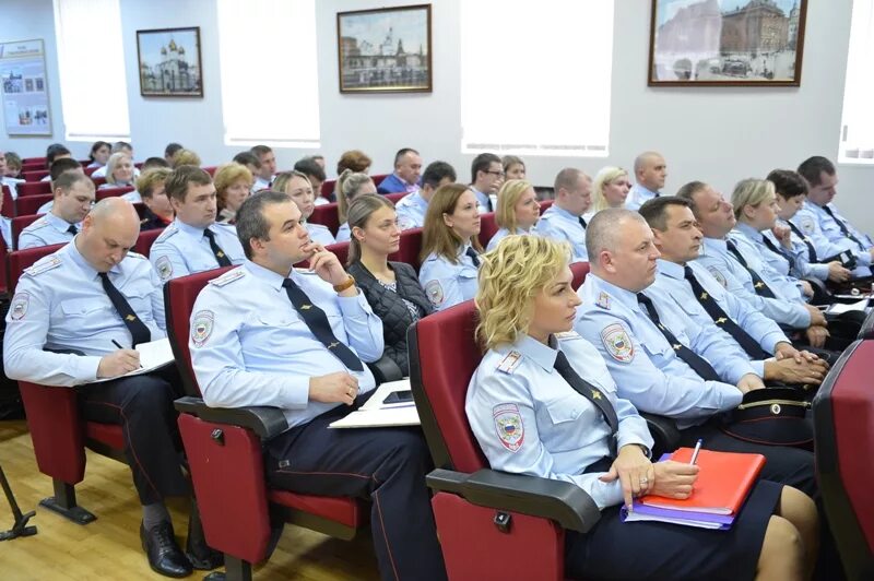 Овтм увм. ГУ МВД по вопросам миграции Москва. УВМ ГУ МВД по Москве. Пресс-служба ГУ МВД.