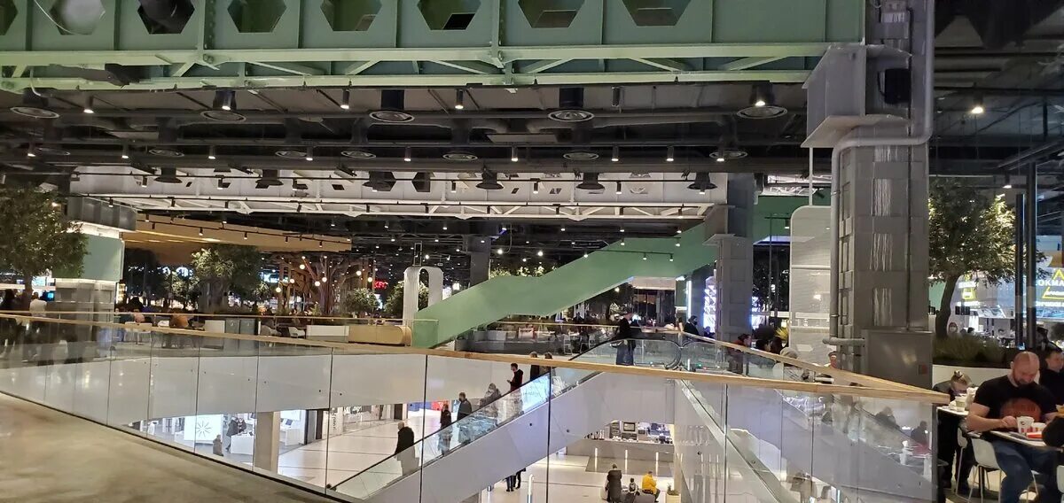 Фудкорт золотой вавилон ростокино. Фуд корт вавилон тверь. Золотой вавилон проспект мира фудкорт. Форт ясенево фудкорт. Вавилон фудкорт.