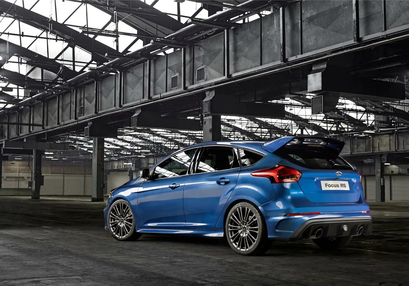 Dynamic focus. Ford focus rs 2016. форд фокус 3 рс. ford focus rs 3 (2017. форд фокус 3 rs хэтчбек.