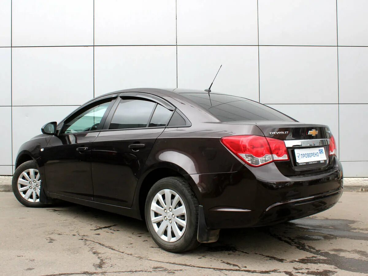 Круз хэтчбек 2013. Chevrolet Cruze 2013. Chevrolet Cruze 2013 1.8. Шевроле Круз седан черный 2013. Chevrolet Cruze 2013 черный.