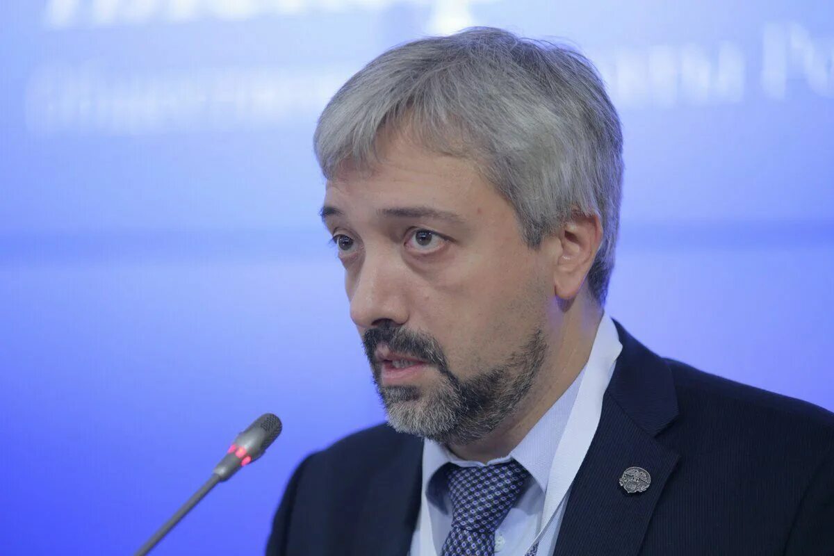 Примаков младший. Евгений примаков младший. Евгений примаков внук евгения примакова. Евгений примаков россотрудниче тво. Примаков сандро евгений александрович.