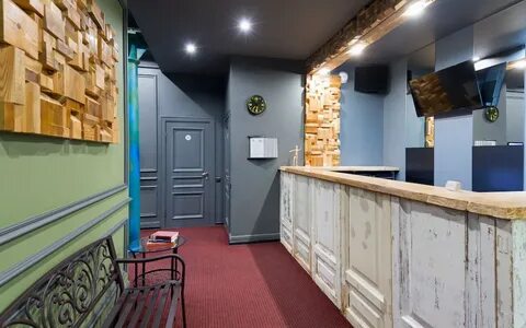 Station hotel