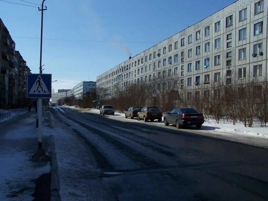 Полярный 3 город. Город Полярный улица Советская. Полярный город в Мурманской области. Полярный Мурманская область улица Советская. Мурманск пос Полярный.